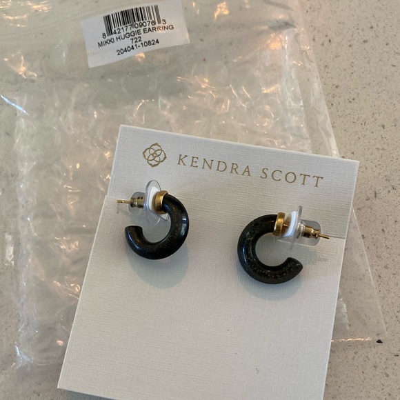 Kendra Scott Black Hoop Earrings - Picture 3 of 5